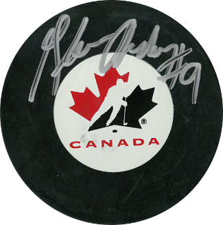 Glenn Anderson signed Team Canada Hockey Puck