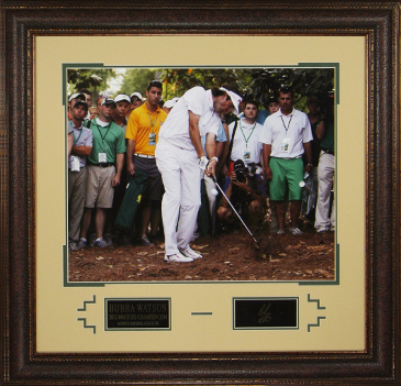 Bubba Watson 2012 Masters 16x20 Photo - Engraved Signature Series 22x30 Premium Leather Framing