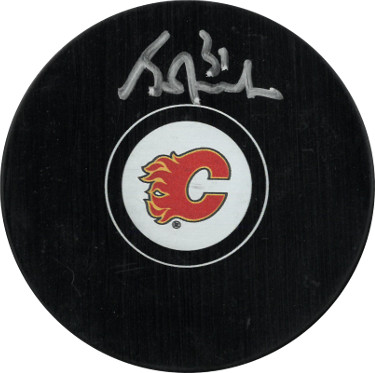 Grant Fuhr signed Calgary Flames Logo Hockey Puck #31- Beckett Witnessed