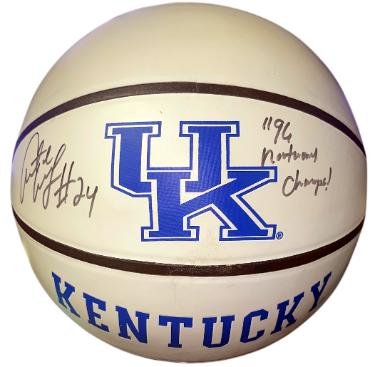 Antoine Walker signed Kentucky Wildcats Logo Baden WP Basketball "96 Natl Champs Beckett Review