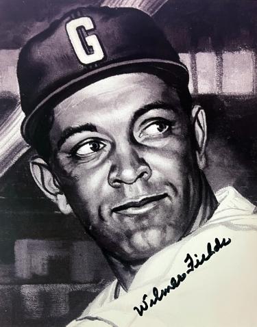 Wilmer Fields signed Homestead Grays 8x10 Photo- COA/CSA Show Ticket/Photo