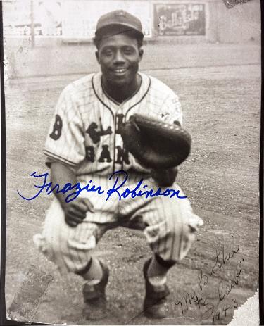 Frazier Robinson signed Negro Leagues Vintage B&W 8x10 Photo imperfect- COA/CSA Show Ticket