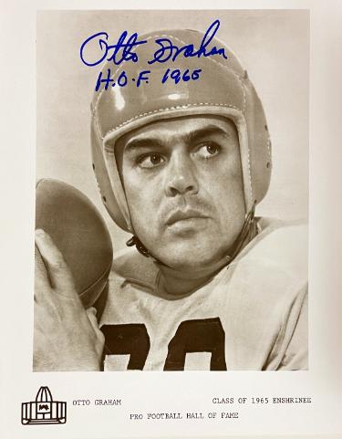 Otto Graham signed HOF Enshrinee Class of 1965 B&W 8x10 Photo HOF 1965- COA/Show Ticket