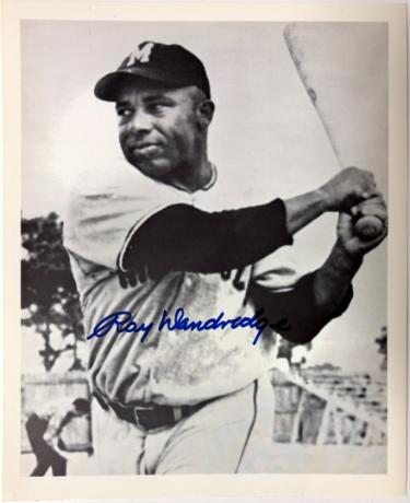 Ray Dandridge signed Minneapolis Millers Negro League B&W 8x10 Photo- COA (HOF)