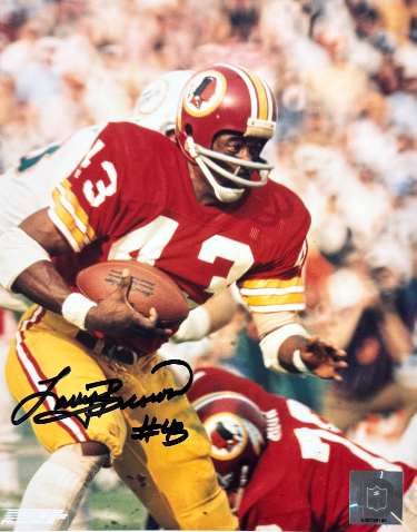 Larry Brown signed Washington NFL Licensed 8x10 Photo #43- COA/Show Ticket (1972 MVP)