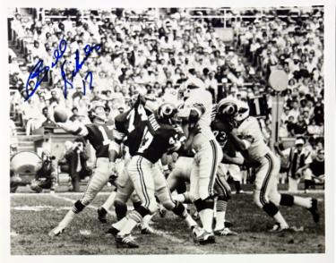 Billy Kilmer signed Washington Vintage B&W 8x10 Photo #17 minor dings- COA