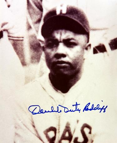 Ted Double Duty Radcliffe signed Homestead Grays 8x10 Photo minor dings- COA