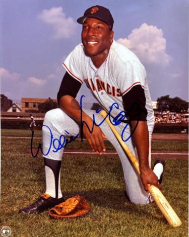 Willie McCovey signed San Francisco Giants MLB 8x10 Photo minor dings- COA (HOF)