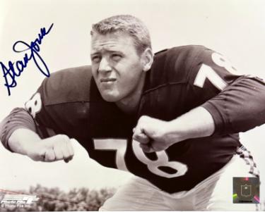 Stan Jones signed Chicago Bears NFL Licensed Vintage B&W 8x10 Photo minor dings- COA (HOF/7X Pro Bowl)