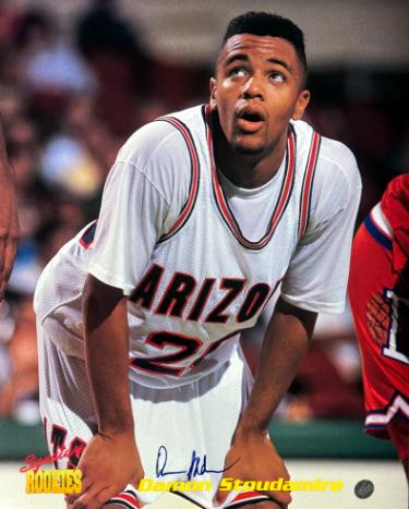 Damon Stoudamire signed Signature Rookies 8x10 Photo - COA (Arizona/Raptors)