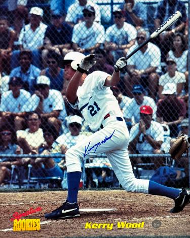 Kerry Wood signed Signature Rookies 8x10 Photo - COA (Chicago Cubs/20K-1 Hit)