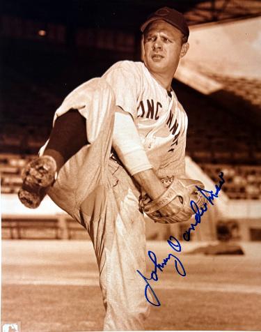 Johnny Vander Meer signed Cincinnati Reds MLB Licensed 8x10 Photo minor dings- COA (4XAS)