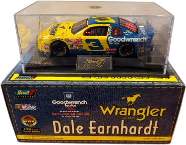 Dale Earnhardt Sr 1999 Revell #3 Wrangler Jeans GM Goodwrench 1:24 Die Cast  BRAND NEW