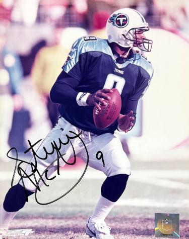 Steve McNair signed Tennessee Titans NFL 8x10 Photo imperfect - Beckett Review