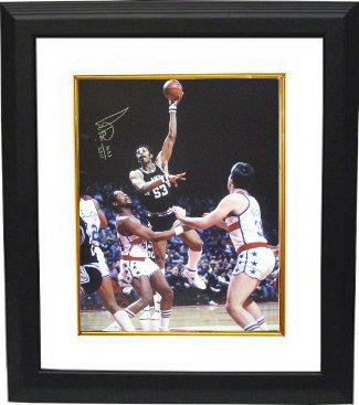 Artis Gilmore signed San Antonio Spurs 16x20 Photo Custom Framing w/ HOF 2011 vs Bullets