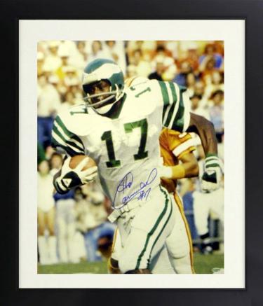 Harold Carmichael signed Philadelphia Eagles 16x20 Photo Custom Framing- Leaf Authentics Hologram (HOF)
