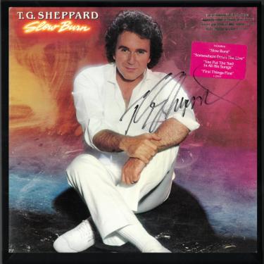 T.G. Sheppard signed 1981 Slow Burn Album Cover/LP/Vinyl Record Custom Framing- JSA #GG08409