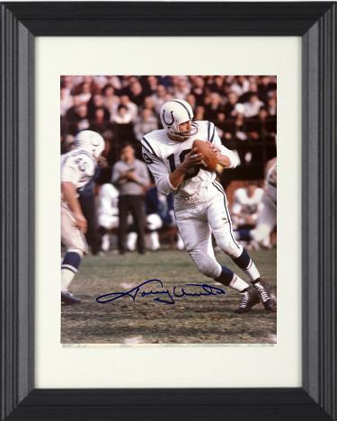 Johnny Unitas signed Baltimore Colts 8x10 Photo Custom Framing- Beckett Review/NFL Alumni LOA
