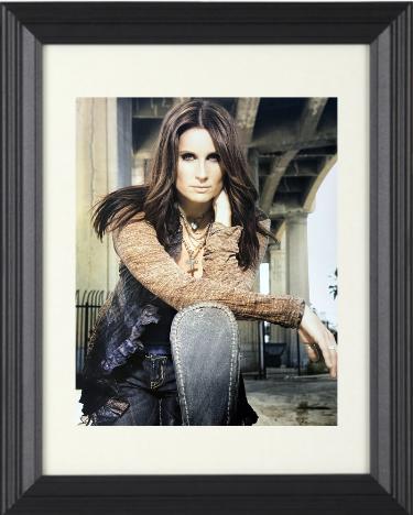 Terri Clark Country Music 11x14 Photo Custom Framing (Singer/Grand Ole Opry/HOF)
