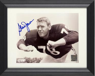 Stan Jones signed Chicago Bears NFL Licensed Vintage B&W 8x10 Photo Custom Framing- COA (HOF/7X Pro Bowl)