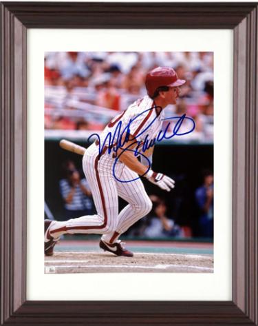 Mike Schmidt signed Philadelphia Phillies MLB 8x10 Photo minor dings Custom Framing- Ken Goldin, The Score Board, Inc COA (HOF)