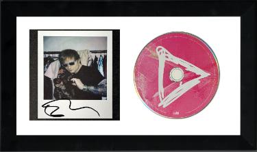 Ed Sheeran signed 2025 Play Indie Polaroid 3.5x4.25 Auto/Sleeve/Booklet/CD 6.5x12 Custom Framing- COA