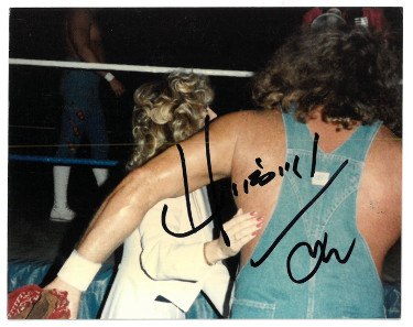 Hillbilly Jim signed Wrestling WWF 4.5x3.5 Candid Photo- JSA #AA38180